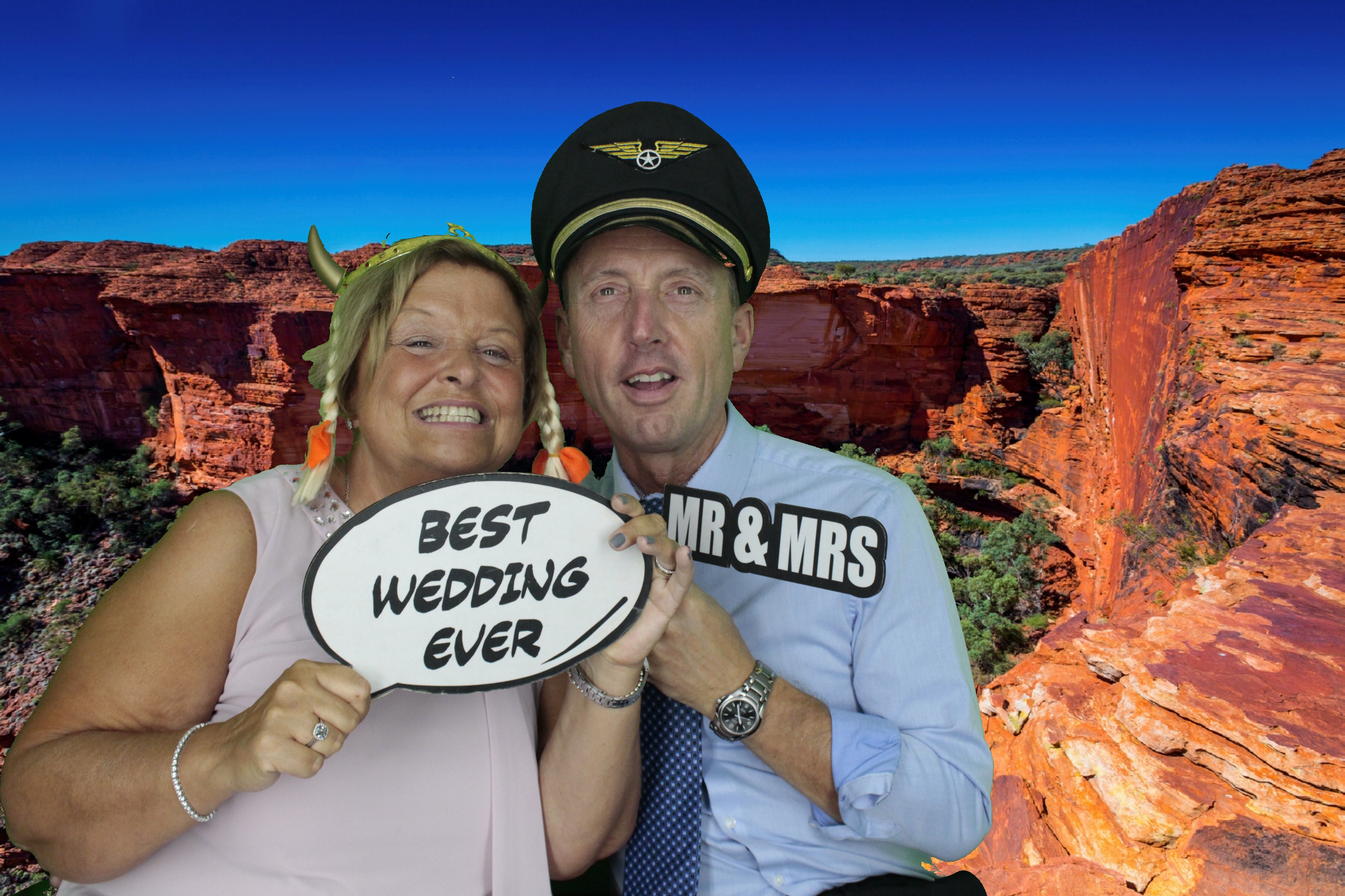 Mr & Mrs Hack's Wedding | View more photos from the event at gallery.myphotoboothexperience.co.uk/u/MyPhotoBoothExperienceLtd/Mr-Mrs-Hacks-Wedding